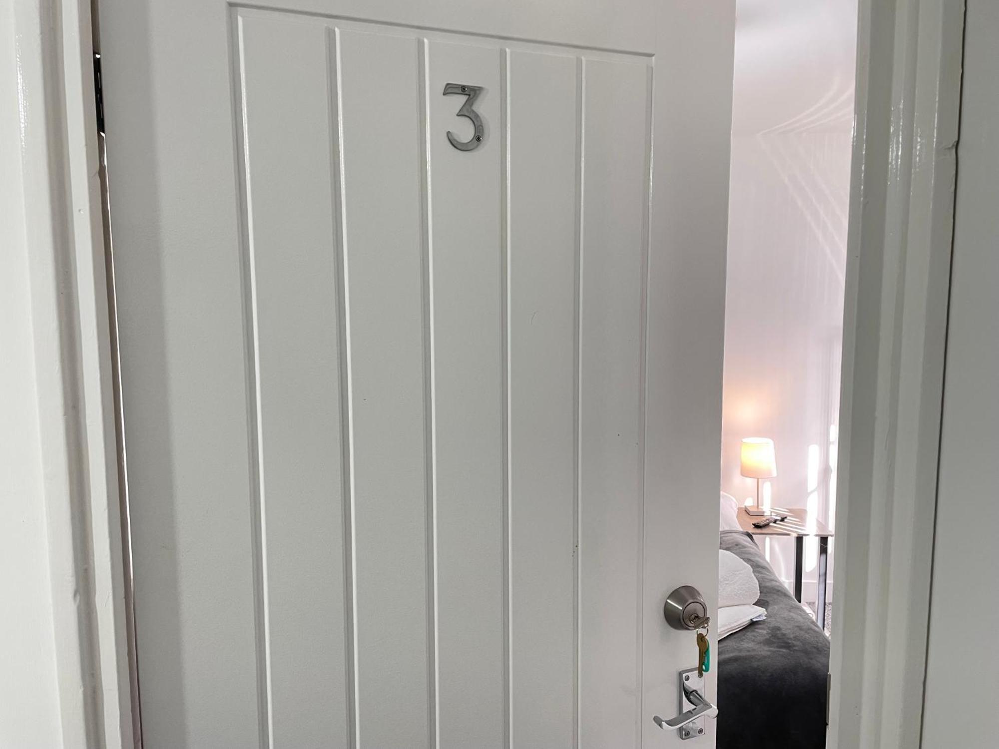 4 Bedroom 2 Bathroom Shared House - Near Bhx And Nec Birmingham Kültér fotó
